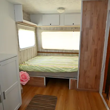 Apartmán Pocitniska Kamp Hiska Miha, Terme 3000 *