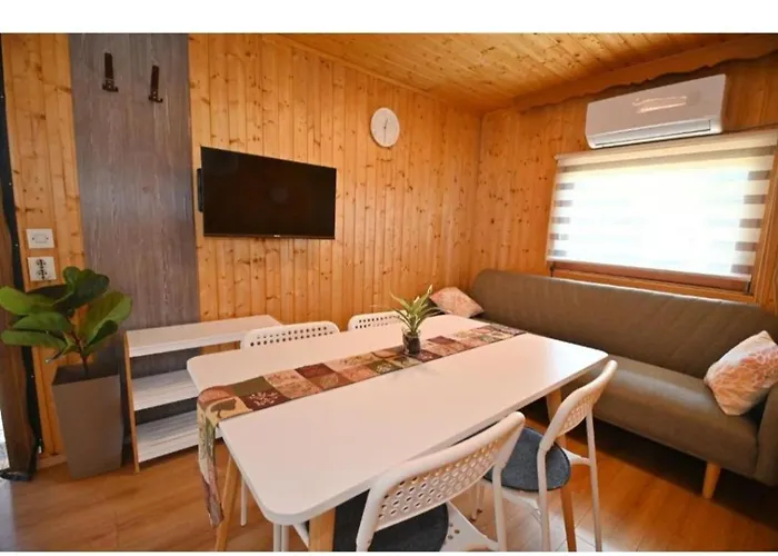 Apartman Pocitniska Kamp Hiska Miha, Terme 3000 - Vkljuceni 2 Kopalni Karti *